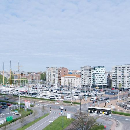 Zongericht Appartement Met Zicht Op De Jachthaven Ostende Exterior foto